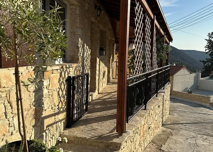 Anerada 別荘 Apsiou